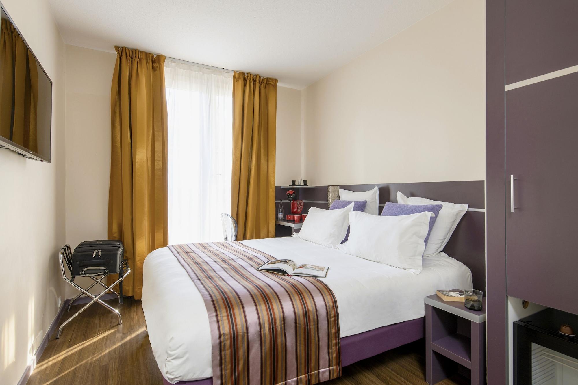 Hotel Arles Plaza Exterior photo