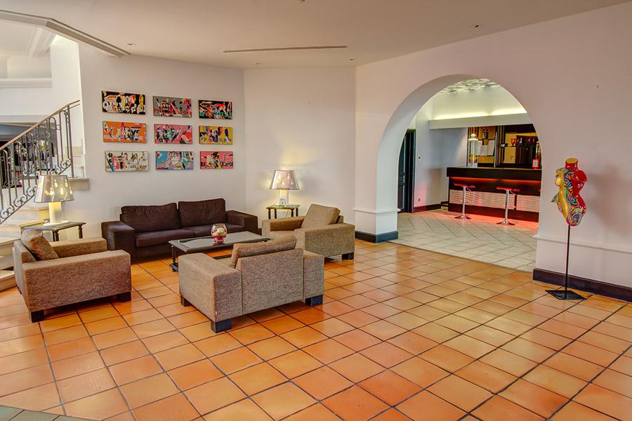 Hotel Arles Plaza Exterior photo