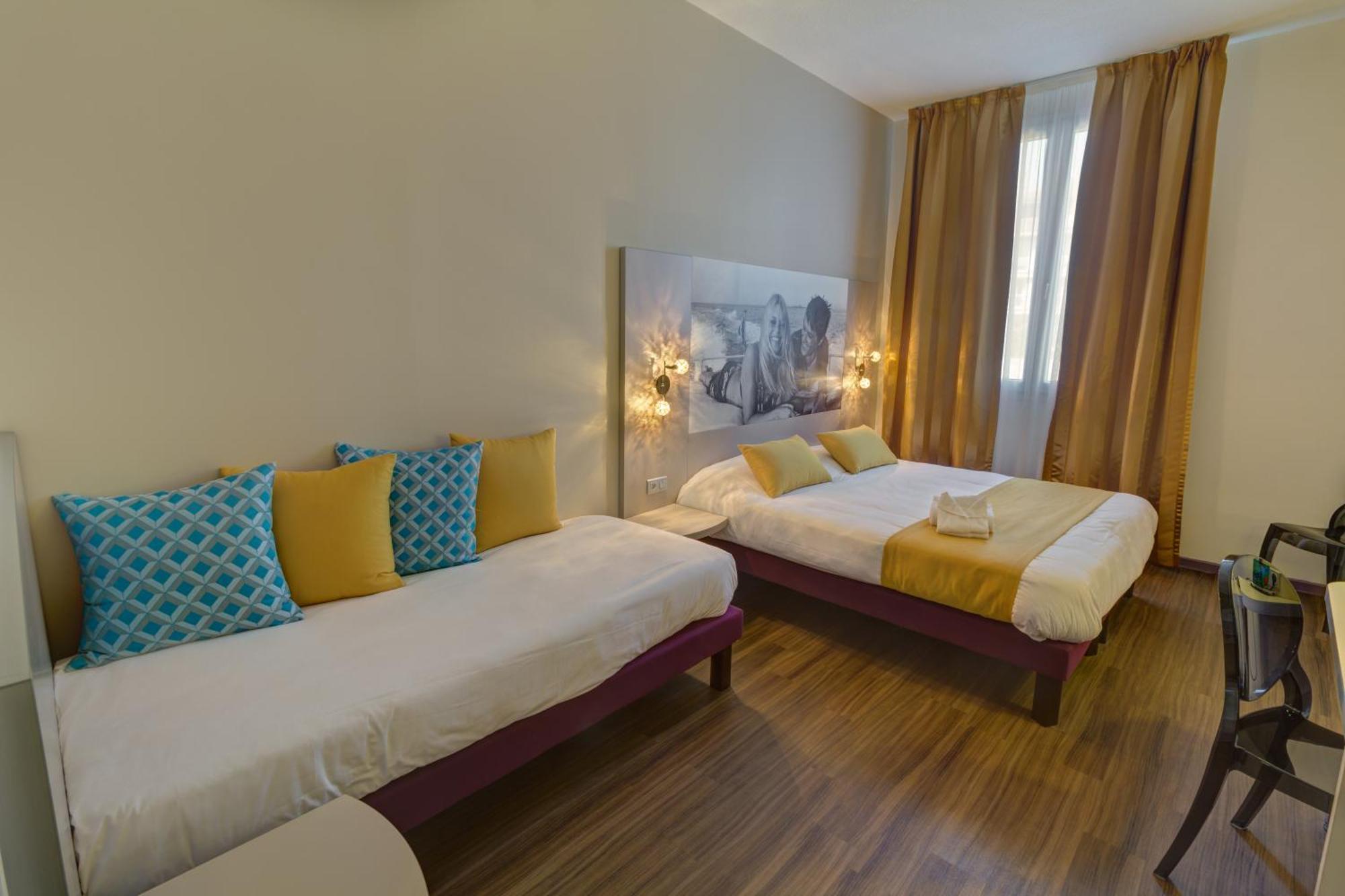 Hotel Arles Plaza Exterior photo