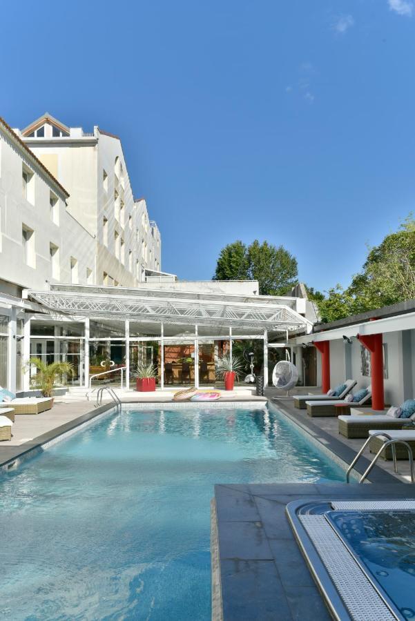 Hotel Arles Plaza Exterior photo